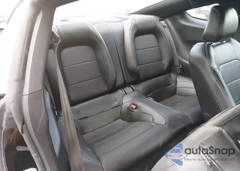 2021 Ford Mustang Gt Premium Fastback z USA, uszkodzony, nr VIN 1FA6P8CFXM5126627